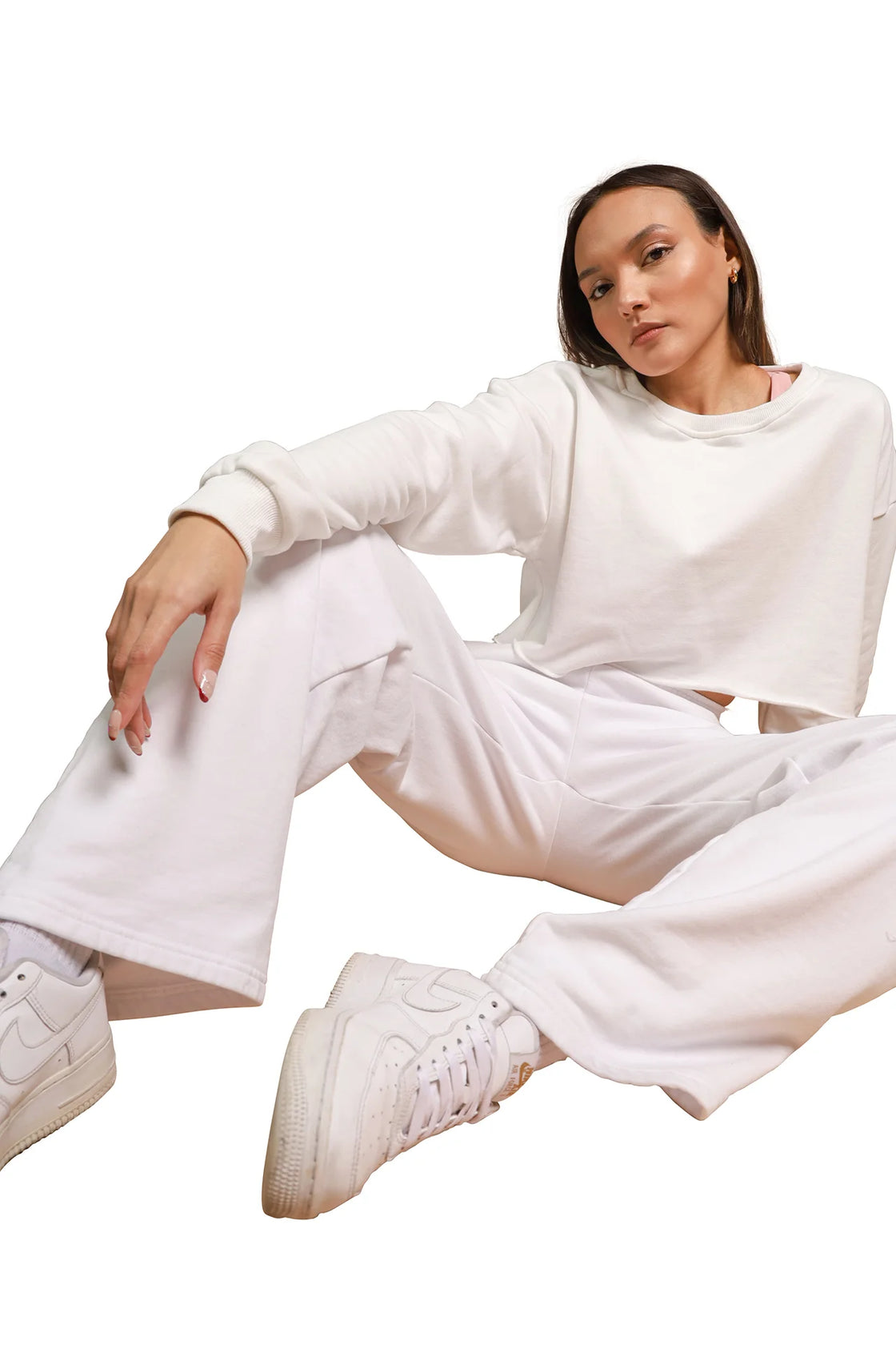 Oversize crop top in white color