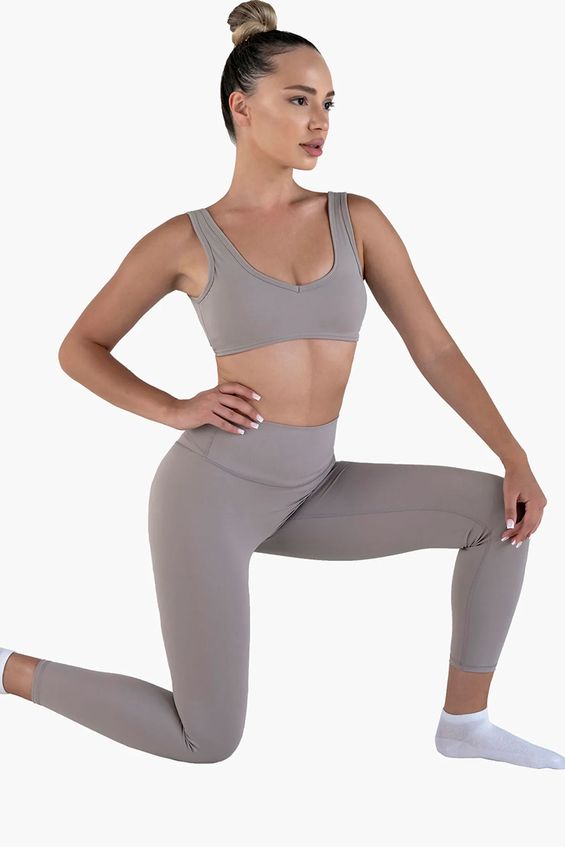 Leggings set in tan color