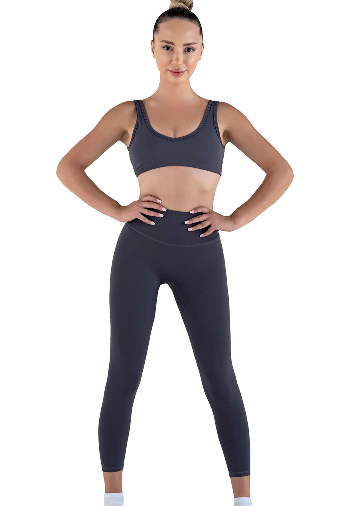 Leggings and bra in Dark grey color